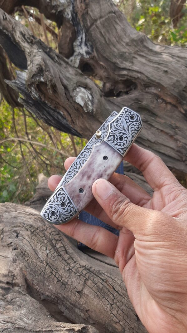 HANDMADE ENGRAVING POCKET KNIFE - Image 3