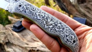 HANDMADE ENGRAVING POCKET KNIFE