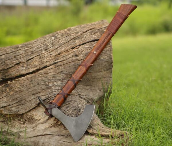 HANDMADE HIGH CORBON STEEL FORGING AXE