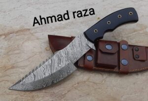 HANDMADE DAMASCUS TRACKER KNIFE