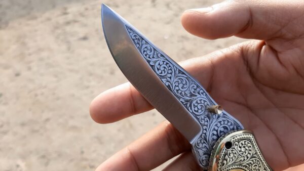 HANDMADE ENGRAVING POCKET KNIFES - Image 5