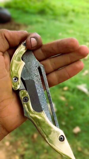 DAMASCUS POCKET FOLDING KNIFE