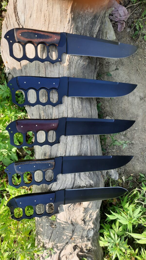 HANDMADE TRENCH KNIFE