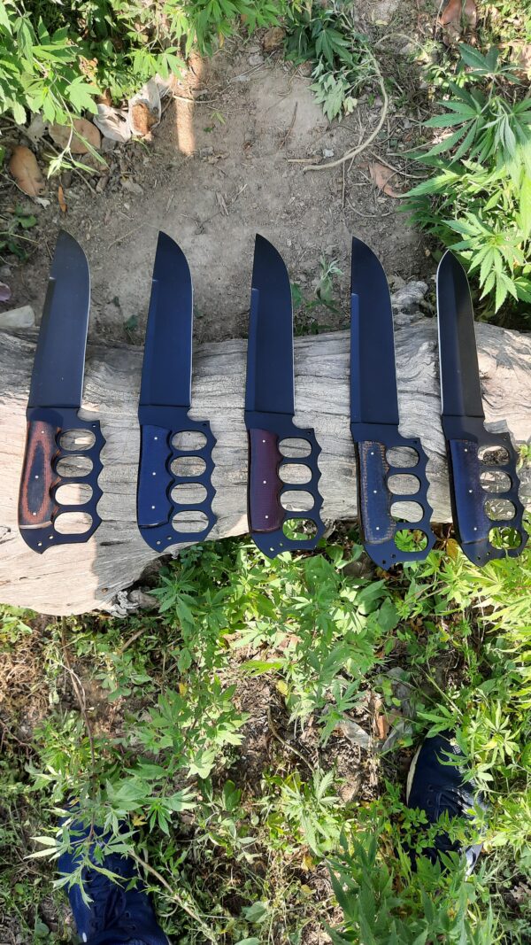 HANDMADE TRENCH KNIFE - Image 2