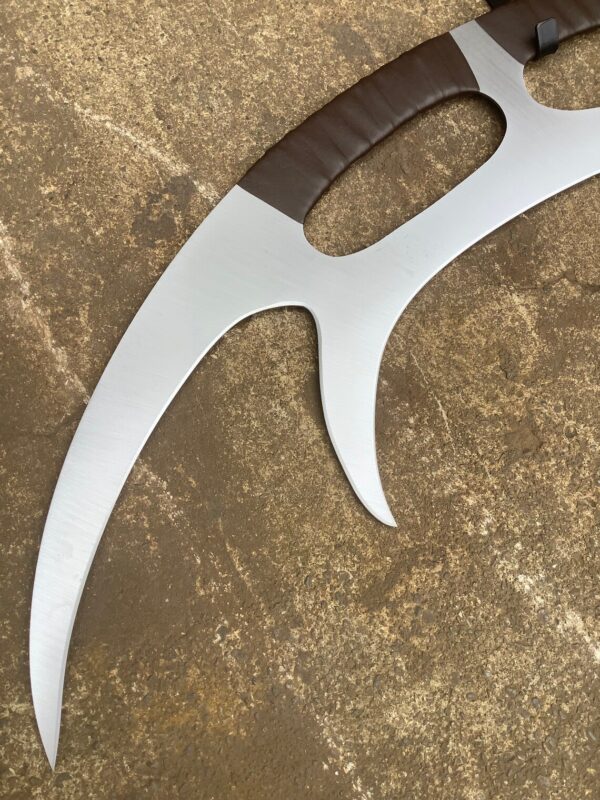 Handmade Star Trek Klingon Bat’leth Sword - Image 3