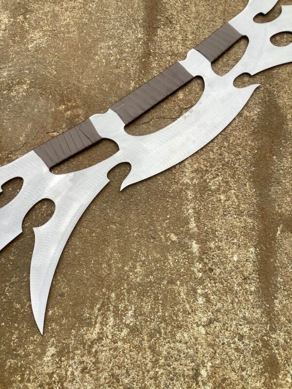 Star Trek Replica Klingon Bat’leth Sword - Image 6