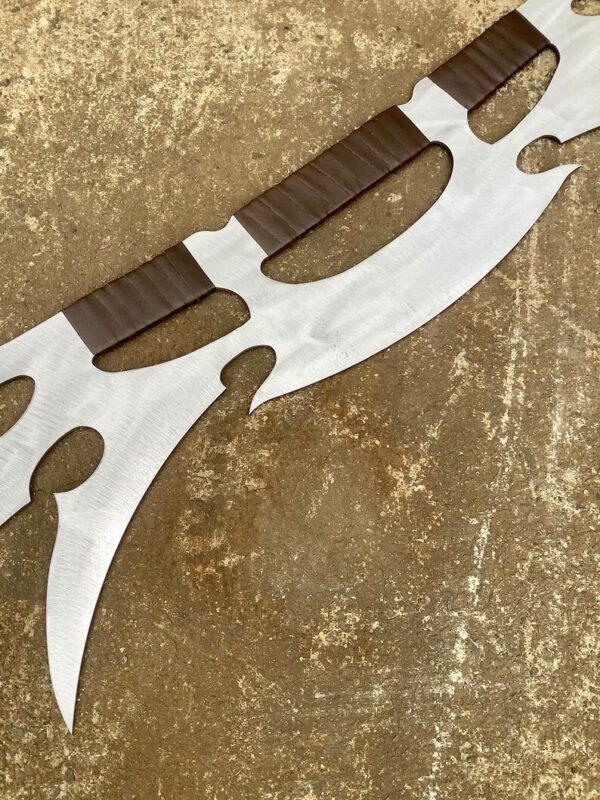 Star Trek Replica Klingon Bat’leth Sword - Image 3