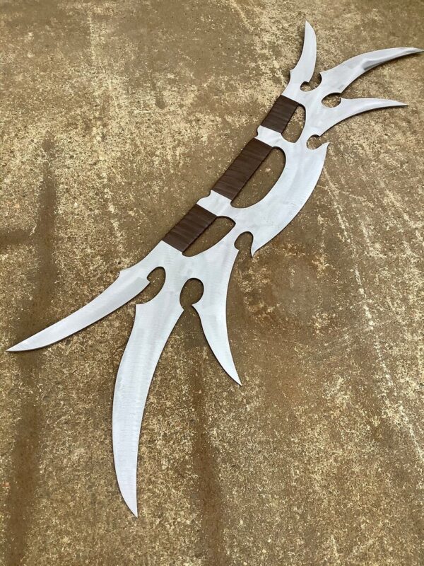 Star Trek Replica Klingon Bat’leth Sword - Image 5
