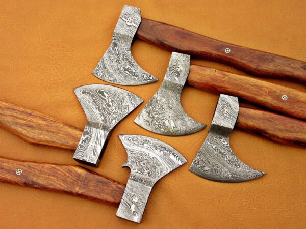 Best Quality Hand-Forged Damascus Steel Axes - Image 2