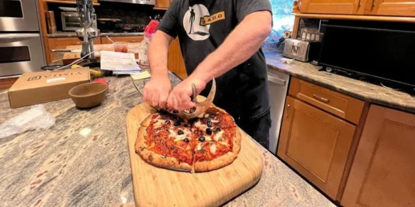 Klingon Bat'leth Pizza Cutter | Sword Of Kahlees - Image 4