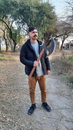 Hand Forged Carbon steel Klingon Axe Full Tang | Rose wood